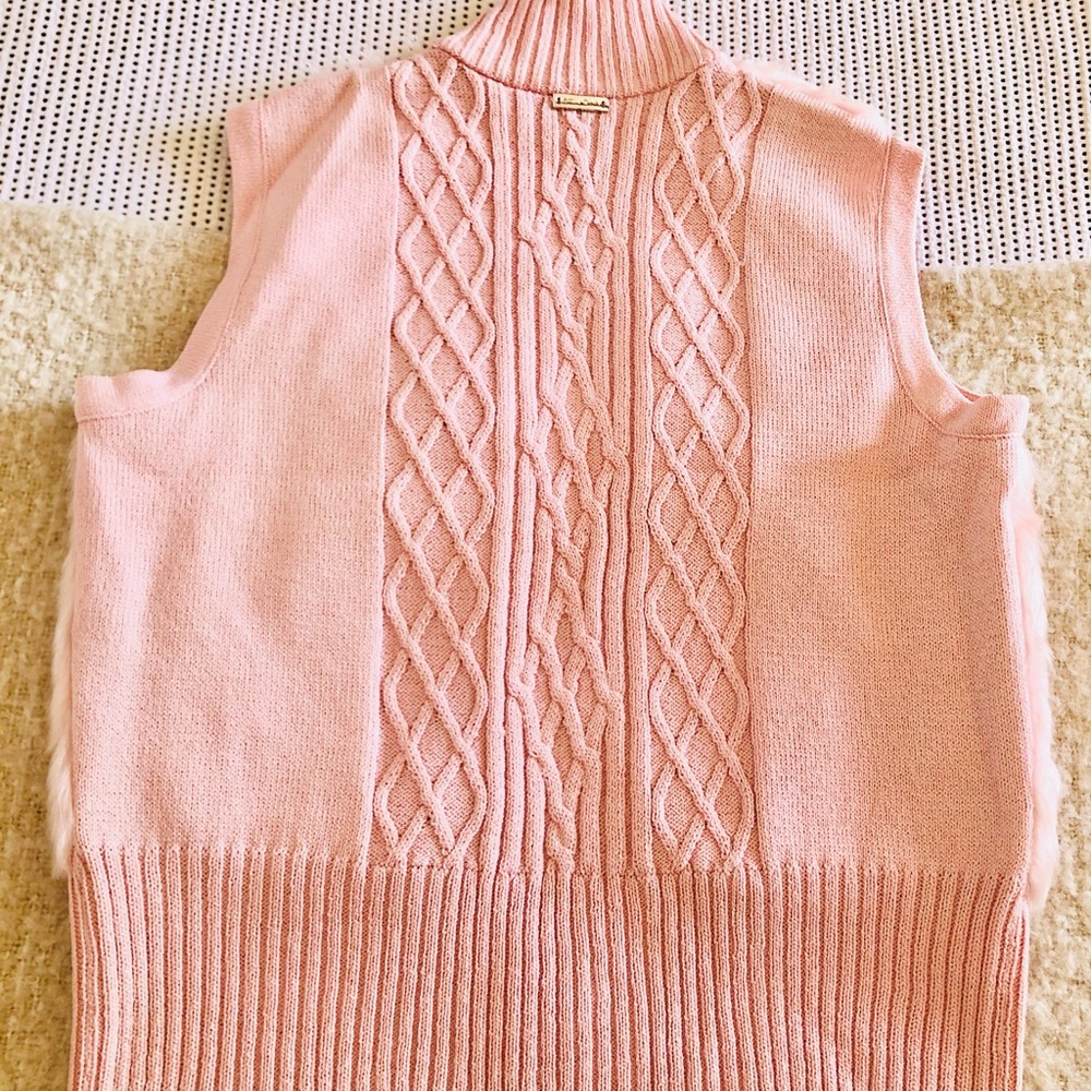 St John Sport by Marie Gray Blush Pink Lamb Fur Vest Y2K Pastel Vintage vest - Picture 3 of 8